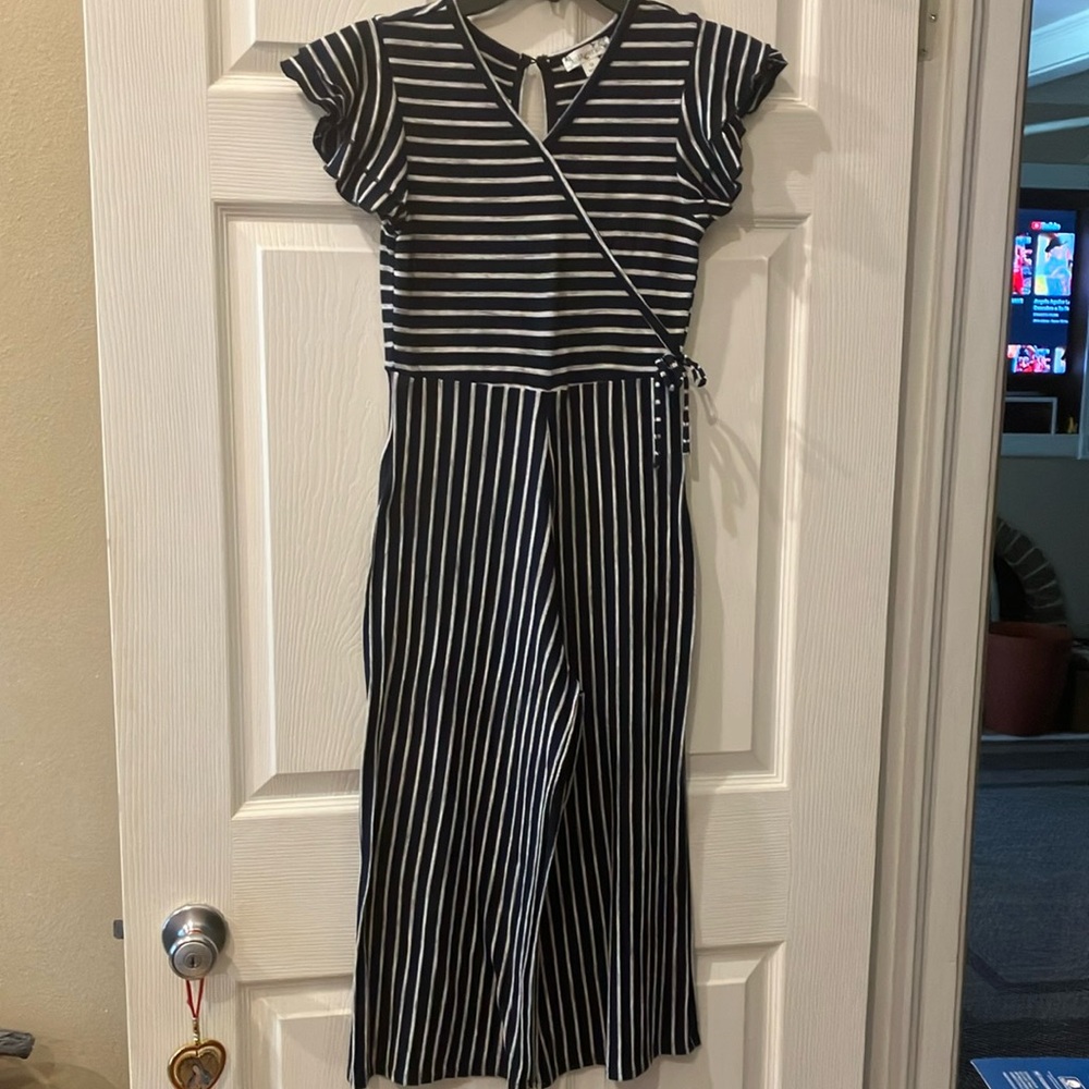 Knit works. Size 12 . Color black and white